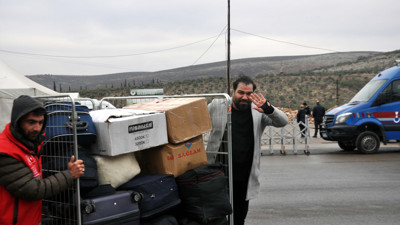 Suriyeli Türkmenler ülkelerine dönüyor: Buradan çok mutlu ayrılıyorum