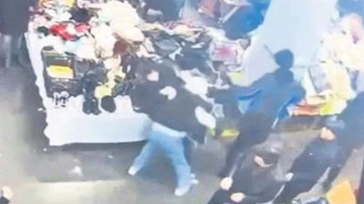 Ünlü İtalyan şefin oğlu 5 yerinden bıçaklandı. İtalya polisi devreye girdi. Kadıköy'de yaşandı