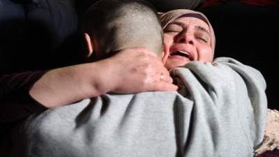 Filistinliler mutluluk gözyaşlarıyla evlerine dönüyor