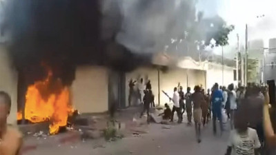 Fransız Büyükelçiliği’ne saldırı: Kongo'da gerilim artıyor