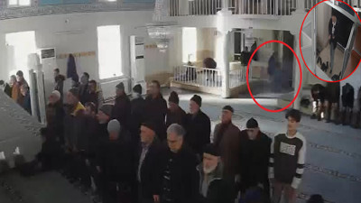 Cemaatin ödü patladı! Camiye niye torpil attığı anlaşılamadı