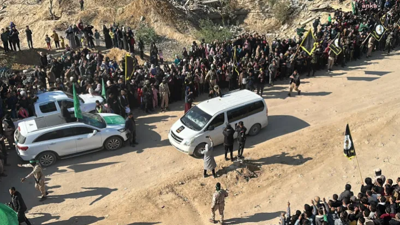 Üçüncü rehine takası! Hamas, üç İsrailli rehineyi daha serbest bıraktı