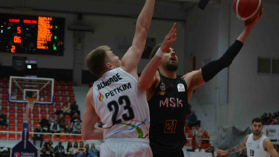 Mersin 10. galibiyetini, Petkim 10. mağlubiyetini aldı!