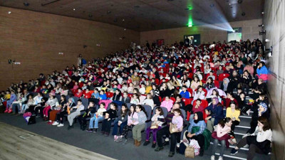 Altıeylül Yaryıl şenliklerine ilgi gördü