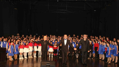 Depremzede çocuklardan moral konseri: Korolar Buluşuyor 2