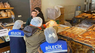 Sıcak poşetlenen ekmekler vatandaşı çileden çıkardı! Ekipler harekete geçti