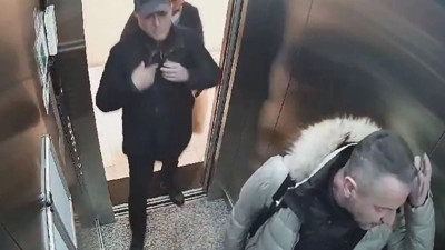 Film gibi kaçışta baklava kutusu detayı. Özel sınır kapısından geçtiler