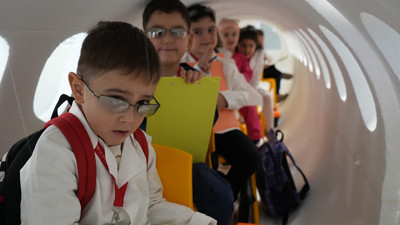 Miniklerden deprem tatbikatı