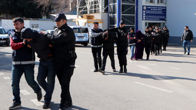 Kişi başı 20 bin dolar ödediler! Avrupa hayalleri suya düştü