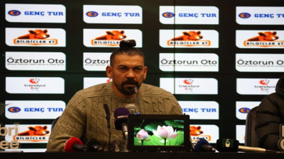 Servet Çetin "Oyuncularımız biraz çekindi"