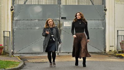 Galler Prensesi Kate Middleton, kadın cezaevinde