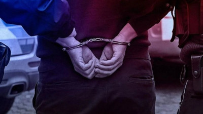 İzmir merkezli 3 ilde operasyon! Terörle bağlantılı kişiler gözaltında