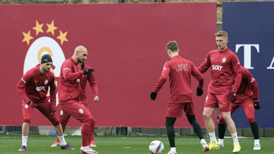 Galatasaray, Kemerburgaz Metin Oktay Tesisleri'nde ilk idmanını gerçekleştirdi