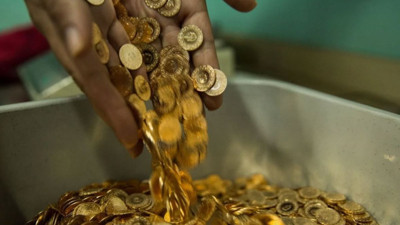 İslam Memiş gram altının 4 bin TL olacağı tarihi açıkladı. Neler olacak neler