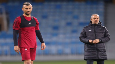 Serdar Dursun rakibinin dikkatini böyle dağıttı!