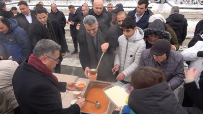 Yozgat'ta karlı günde arabaşı çorbası keyfi