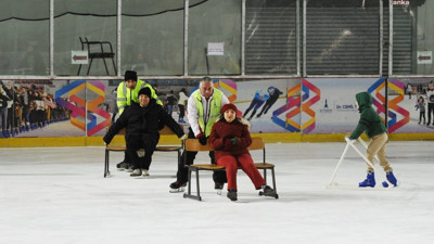 Buz pistinde mutluluk var