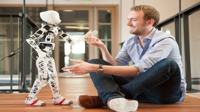 İnsan-makine etkileşimi: Robotlar ile geleceğin şekillenmesi