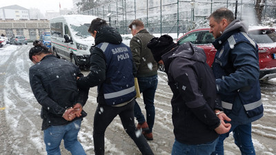 Kablo hırsızları yakalandı