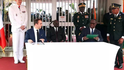 Fransa, Fildişi Sahili’ndeki askeri üssü resmen teslim etti