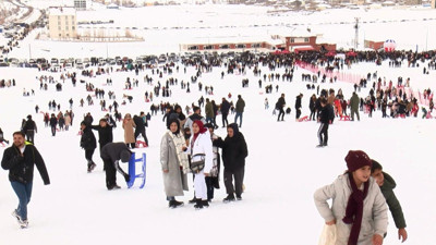 Muş’ta Kar Festivali'ne yoğun ilgi