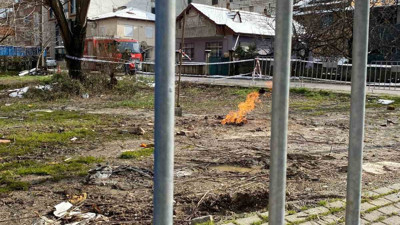 Ekipler başında biran olsun ayrılmıyor