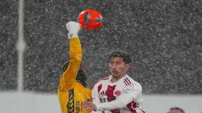 Ümraniyespor - Sakaryaspor maçından gol sesi çıkmadı