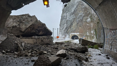 Artvin’de heyelan paniği! Sarp tüneli ulaşıma kapandı