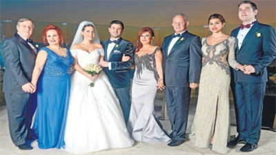 Ünlü iş insanı ve eşi feci kazada hayatını kaybetti! Duayen sanayiciydi...