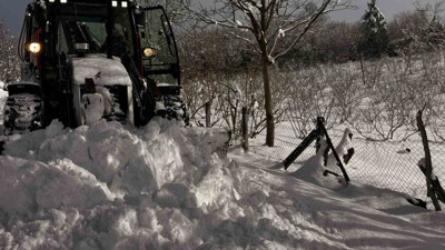 Ardahan'da kar yağışı 4 ilçede okulları tatil ettirdi