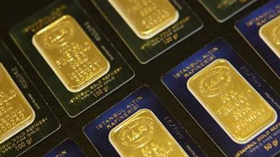 Sahte altınları kuyumcu kuyumcu gezerek sattı