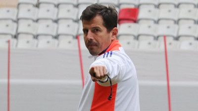 Emre Belözoğlu "Fenerbahçe, Galatasaray'dan bir adım önde"