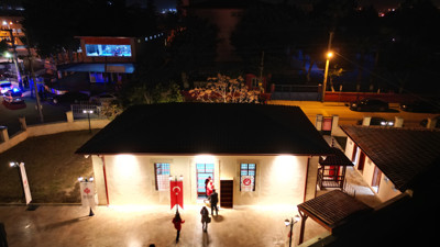 Sultanın yaptırdığı cami açıldı