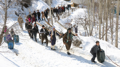 Dedelerinden kalma geleneği sürdürdüler