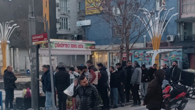Batman'da Ramazan'da çiğköfteye büyük ilgi: Kuyruklar oluştu