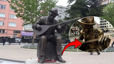 Aşık Veysel’in heykeline çirkin saldırı! Halk ozanımızın sazını yine kırdılar