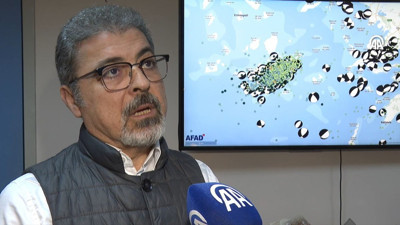 Prof. Dr. Hasan Sözbilir'den endişe yaratan açıklama: O bölgede fayın kırılmakta olduğunu görüyoruz