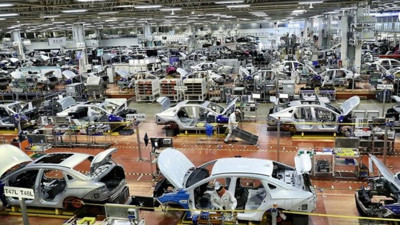 Otomotiv devinin "Amiral gemisi" Türkiye'de. Fiyatı belli oldu