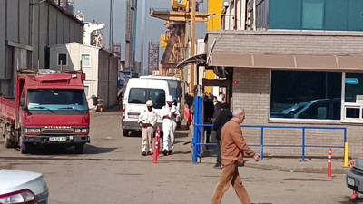 Tuzla'da tersanede patlama: 1 işçi yaralı