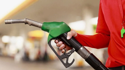 Açıklanan fiyat hayal kırıklığı yarattı. Akaryakıtta indirim fiyaskosu