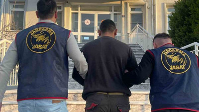 Firarı aranan kişi ziyarete geldiği akrabasında yakalandı