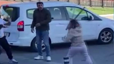 Sopalı kadın Zeyna gibi saldırdı