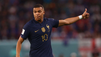 Kylian Mbappe adım adım zirveye ilerliyor! Henry'yi geride bıraktı