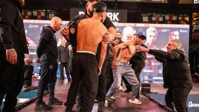 TJ Doheny ile Nick Ball arasında müsabaka öncesi gerginlik