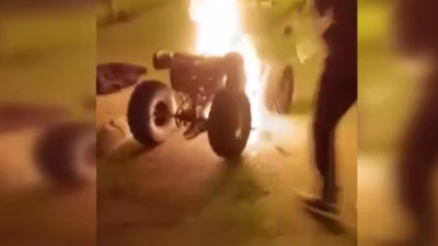 Büyükçekmece’de park halindeydi! Depodan benzin sızdıktan sonra yanmaya başladı