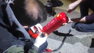 Yöntemleri ‘pes’ dedirtti! 11 kilo eroin yangın tüpüne zula etmişler