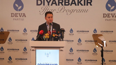 Babacan: Suriye'de barış olmasın, istikrar olmasın diyen ülkeler var