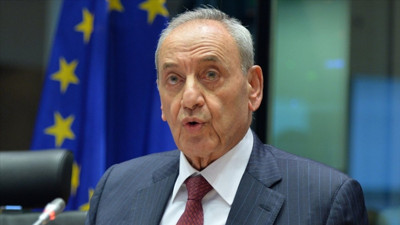 Lübnan Meclis Başkanı Berri'den Dürzilere 'kimlik koruma' çağrısı