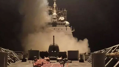 Bölgede tansiyon yükseliyor! Husilerden ABD'ye sert misilleme