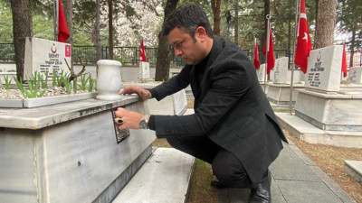 Şehitliklerde 'karekod' uygulaması başladı